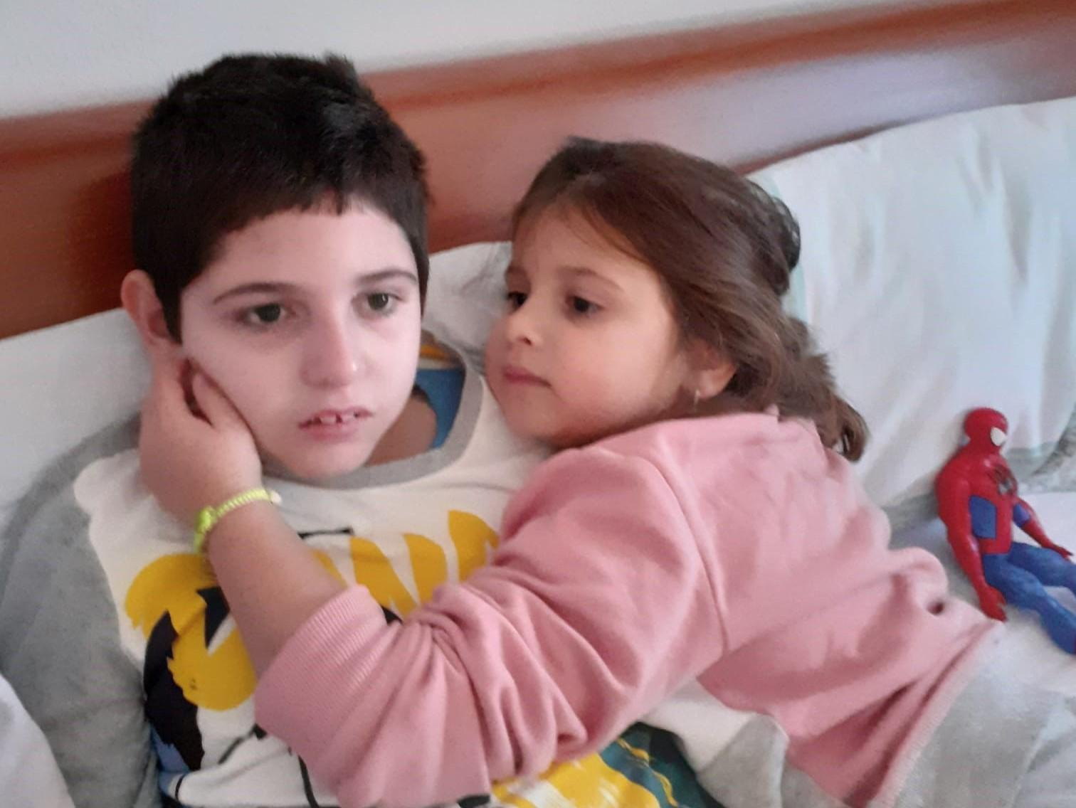 Edoardo e Clarissa, fratello e sorella di Poggio Renatico
