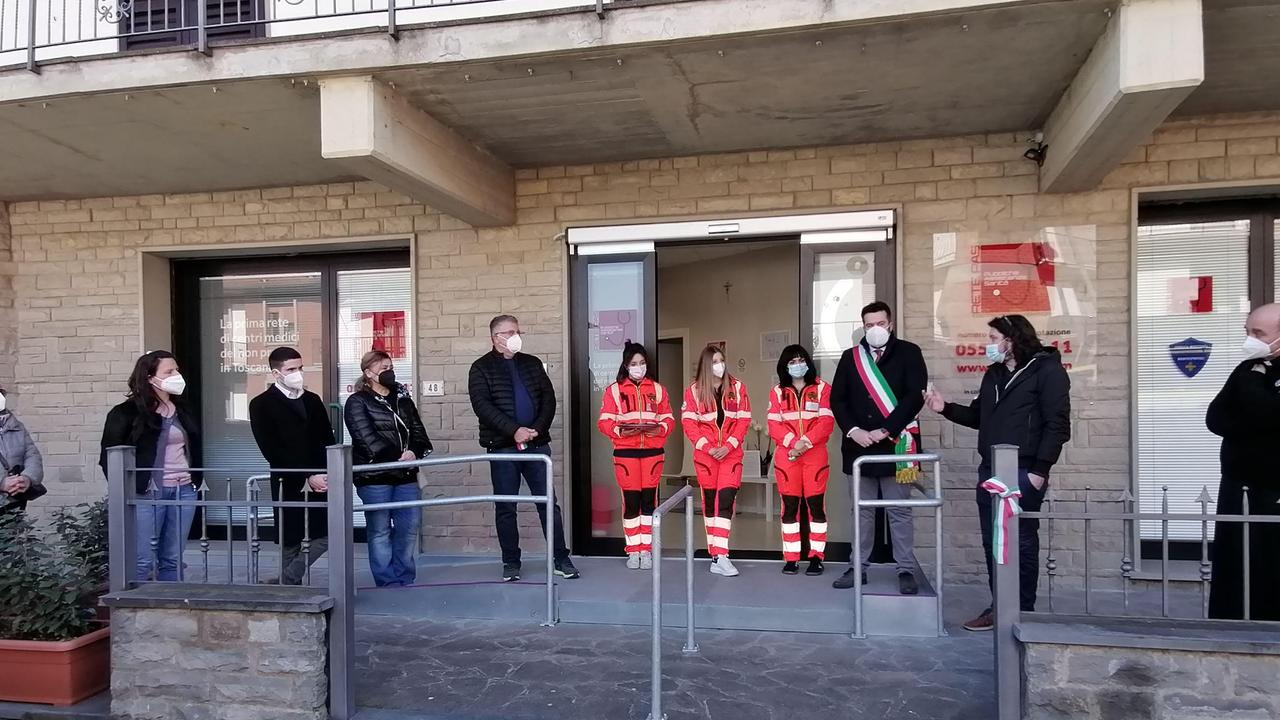 L'inaugurazione dei nuovi ambulatori di Rete Pas in viale Risorgimento a Montespertoli