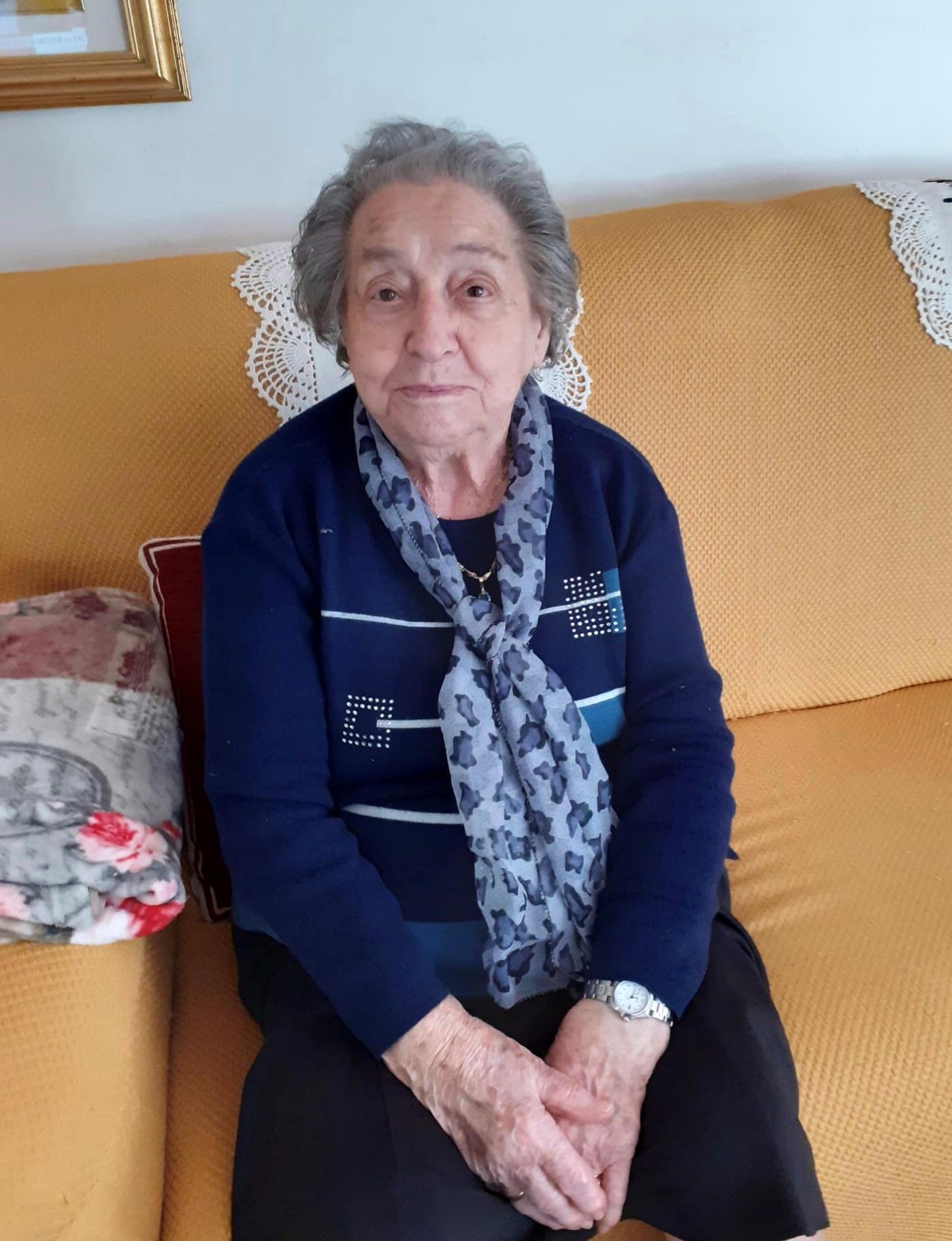 Eva Catassi dopo essersi vaccinata contro il Covid