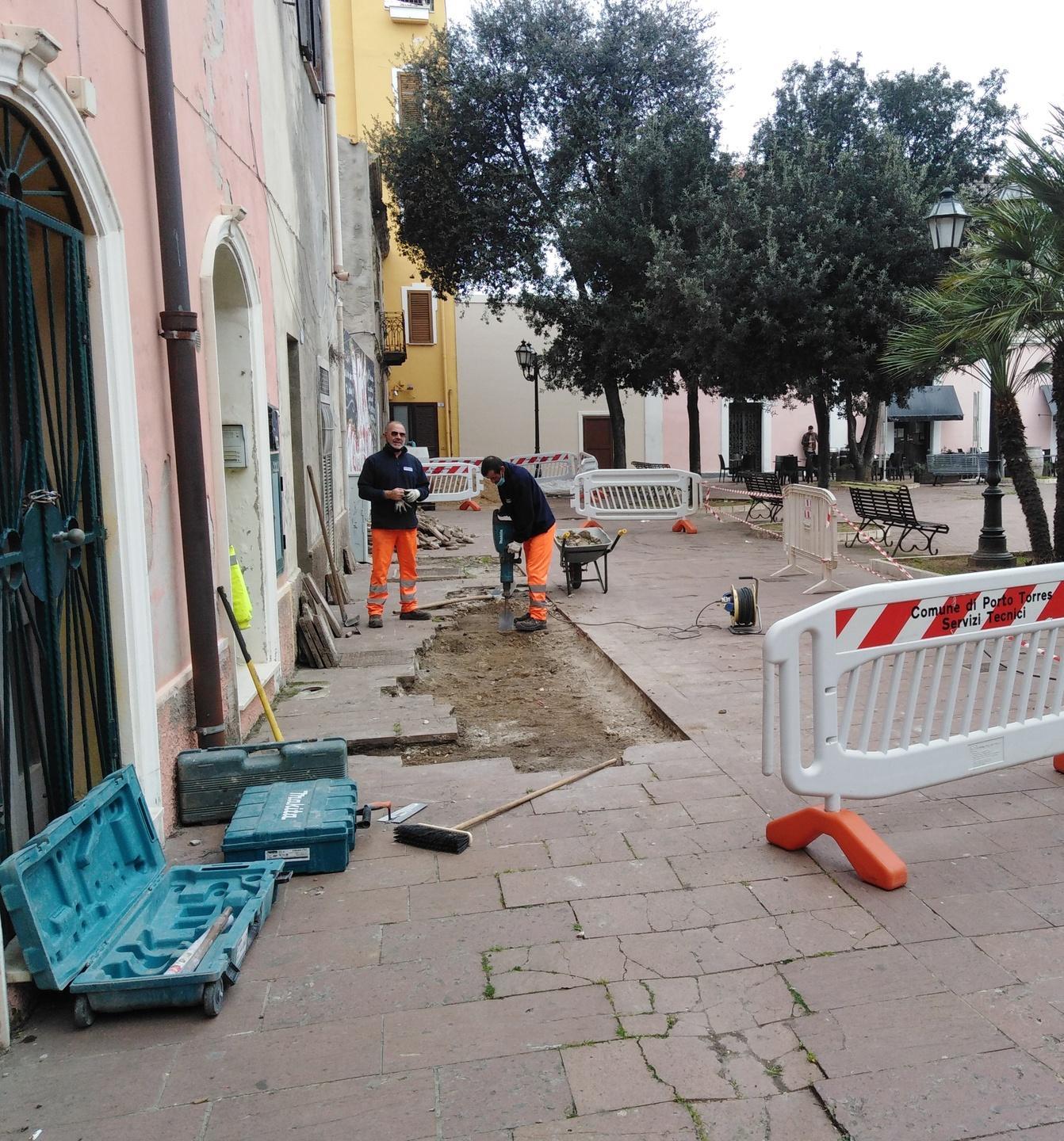 In piazza Garibaldi via ai lavori per la nuova pavimentazione