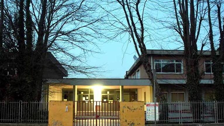 Sospetta variante inglese, due scuole chiuse. E ci sono nove classi in quarantena