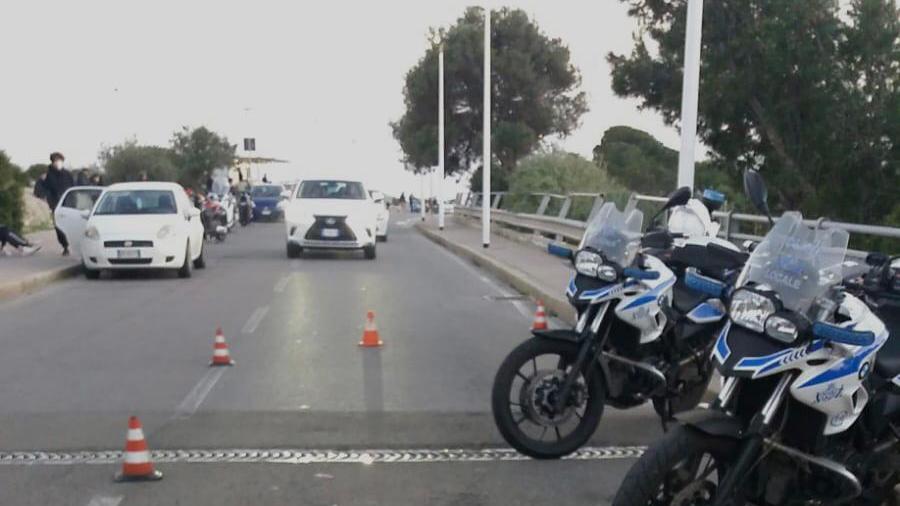 Scappa all'alt della polizia locale a Cagliari: inseguito fino a Soleminis