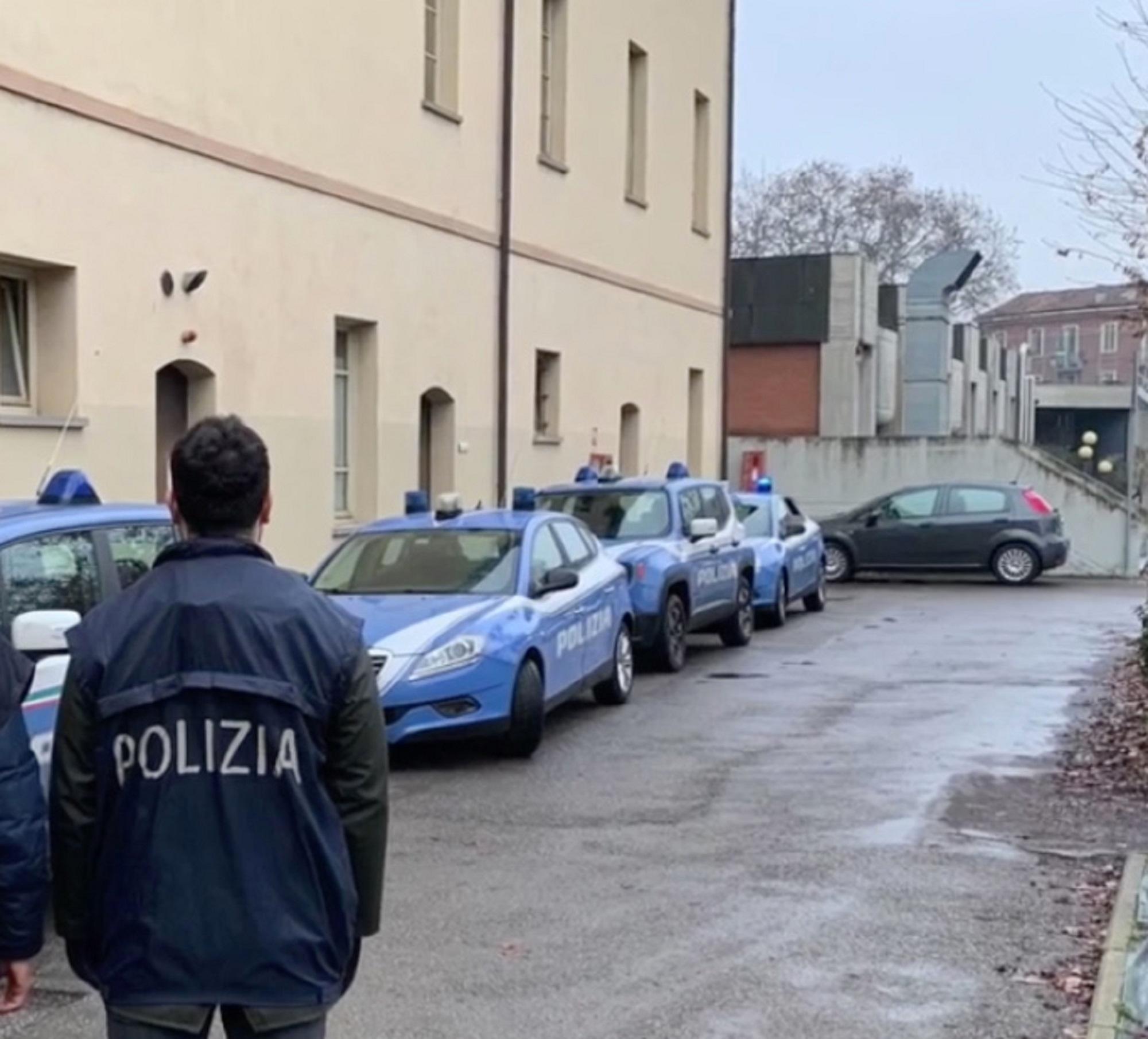 Un agente della polizia (foto d'archivio)