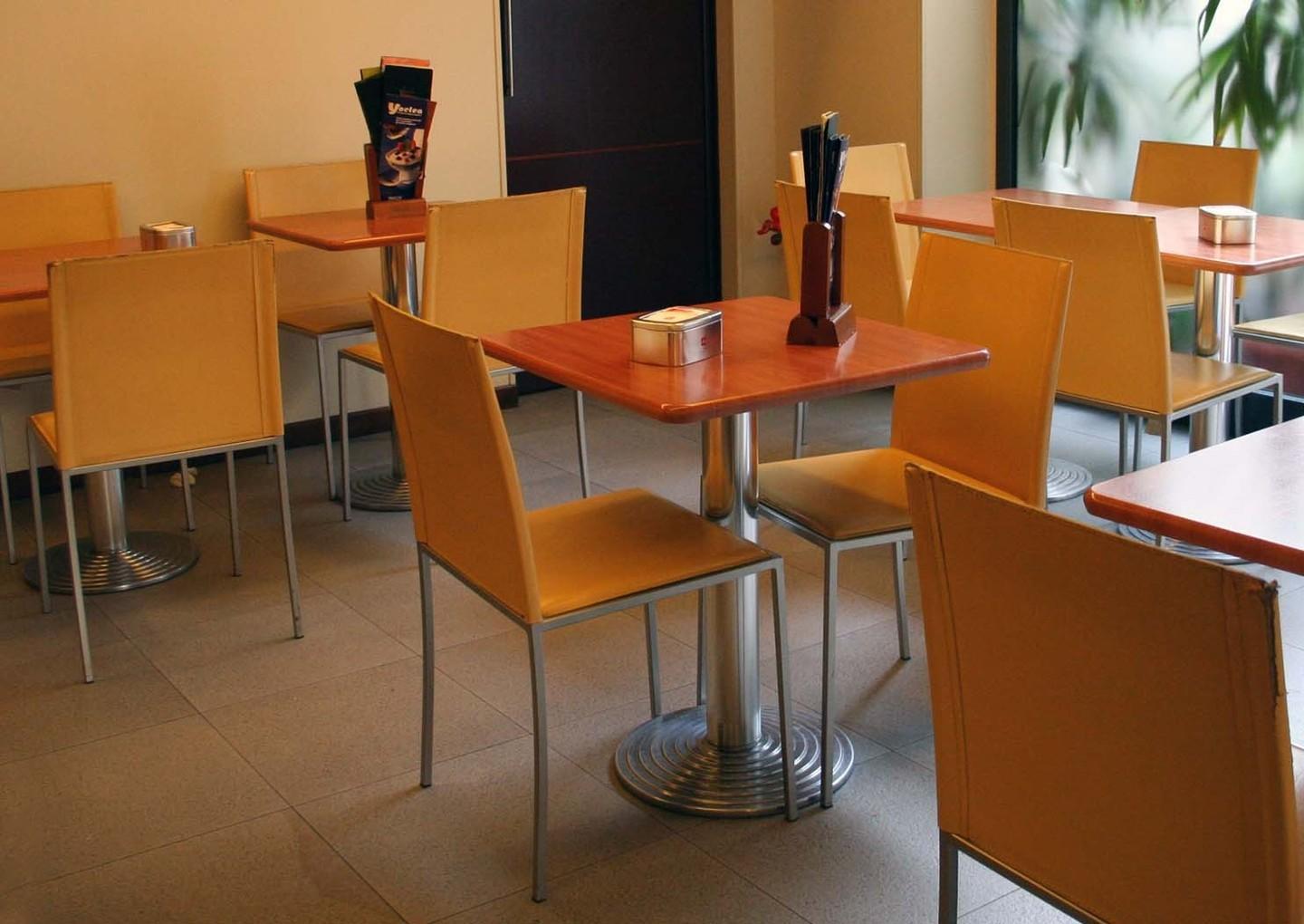 Macomer, l’appello di ristoratori e baristi: «Basta chiusure» 