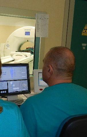 «Mio figlio senza cure, piegato dai dolori» 