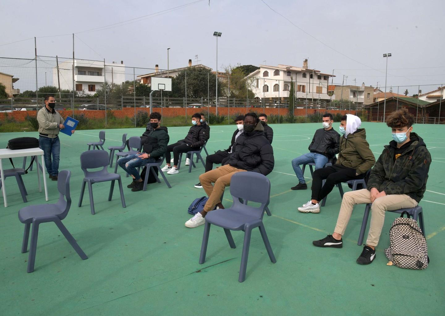 «Deffenu, l’aeroporto è inaccessibile» 