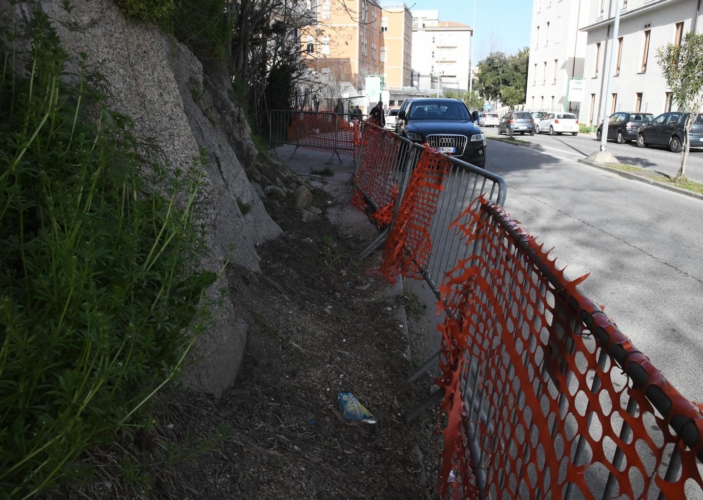 Discarica dimenticata in centro 