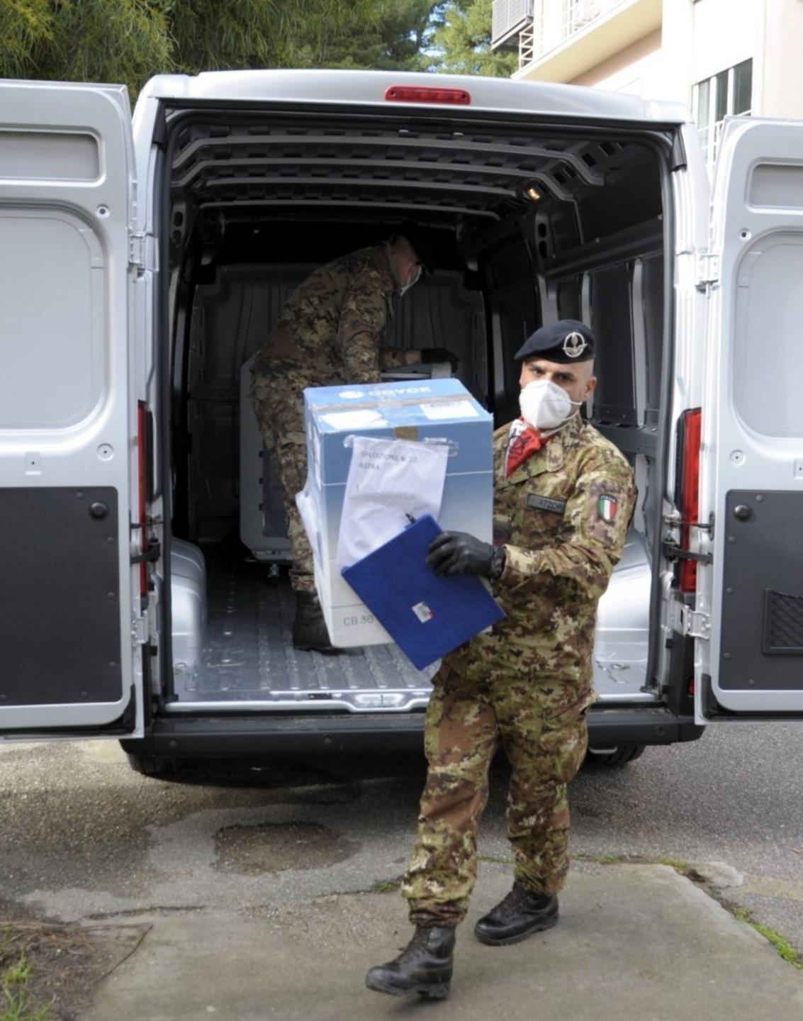 Vaccini agli ultra 80enni: si rischia la falsa partenza 