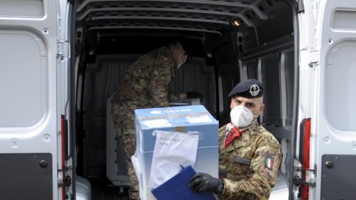 Vaccini agli ultra 80enni: si rischia la falsa partenza