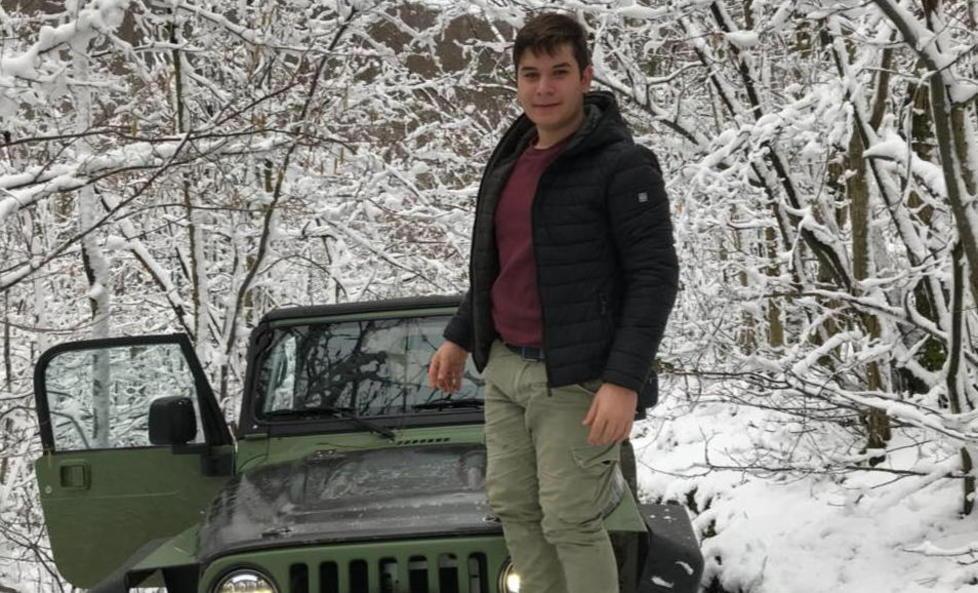 Tragedia sul Marmagna, muore a 18 anni dopo essere scivolato in un canalone 