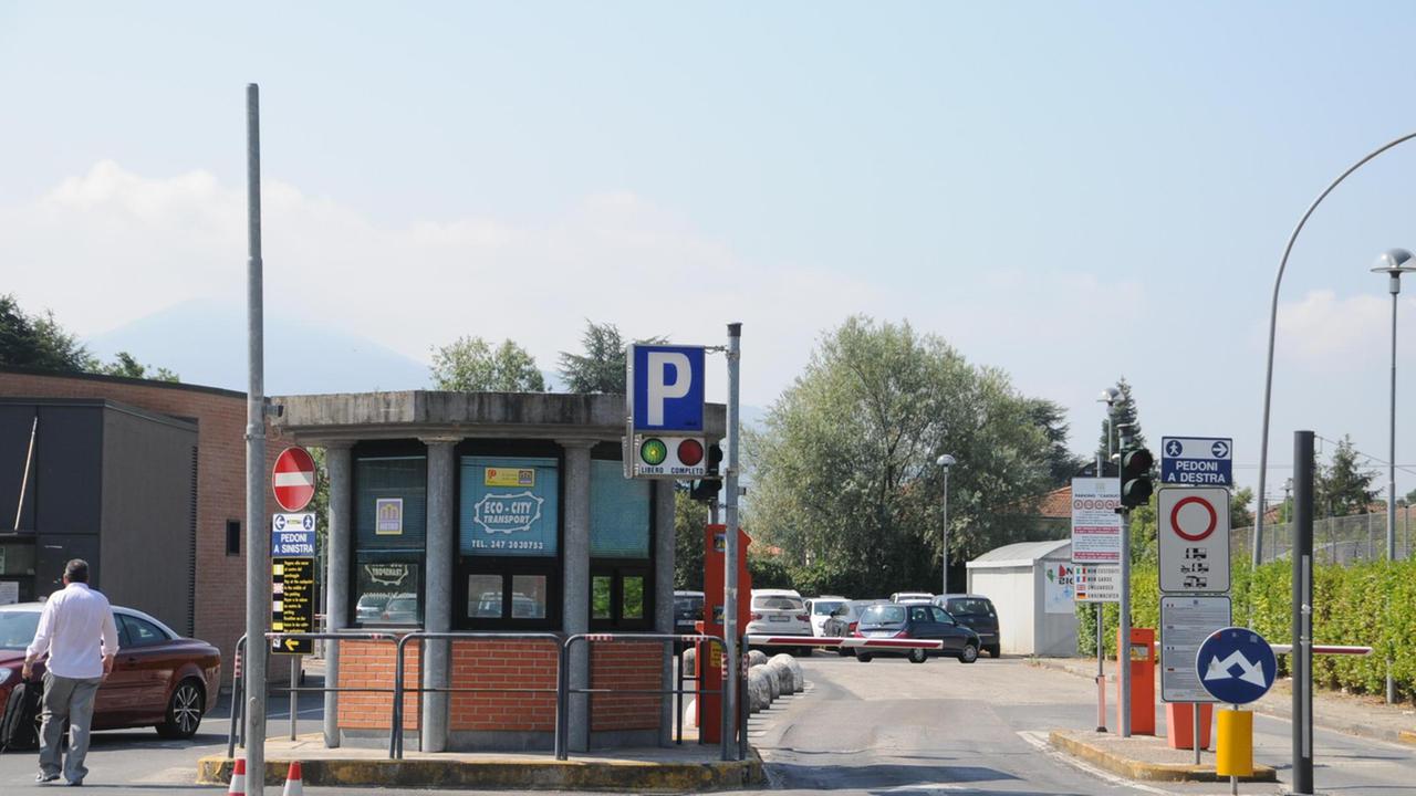 Il sogno mai avverato del terminal bus e l’ex scalo merci da comprare per un euro