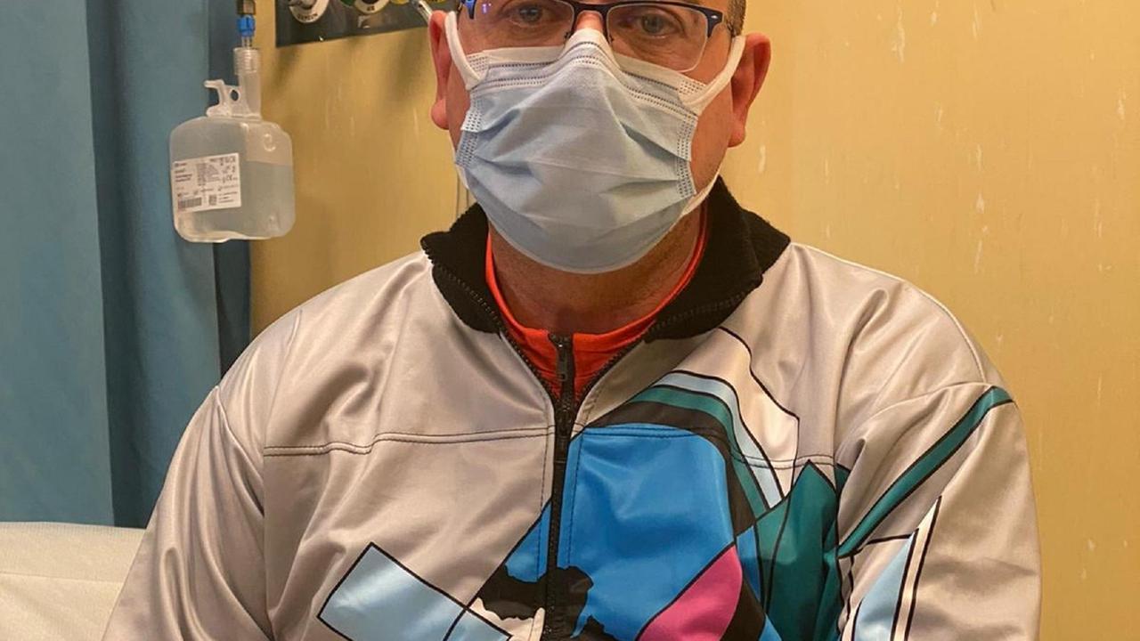 Massimo Massaini, 54 anni, morso dal cane insieme a suo figlio di 11 anni
