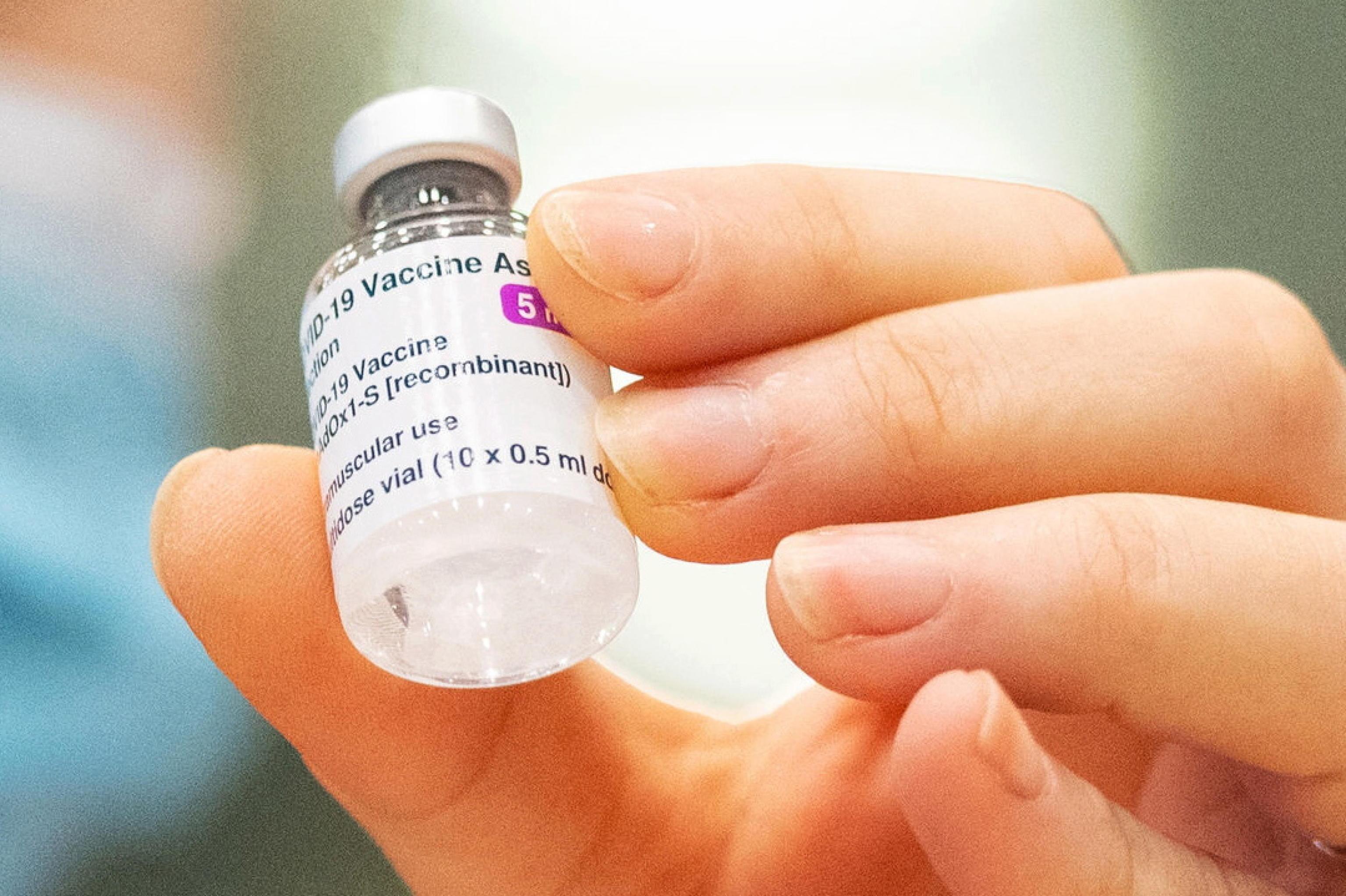 Coronavirus, vaccinazione a tappeto in Sardegna, Solinas: «Pronti a comprare le dosi»