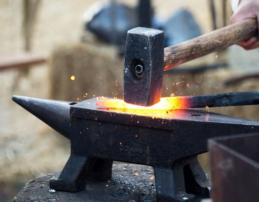 Traballos: Antonio Salis, su maistru de ferru