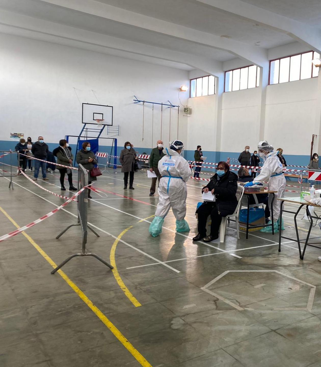 Covid: screening di massa a Cagliari, attese 80mila persone 