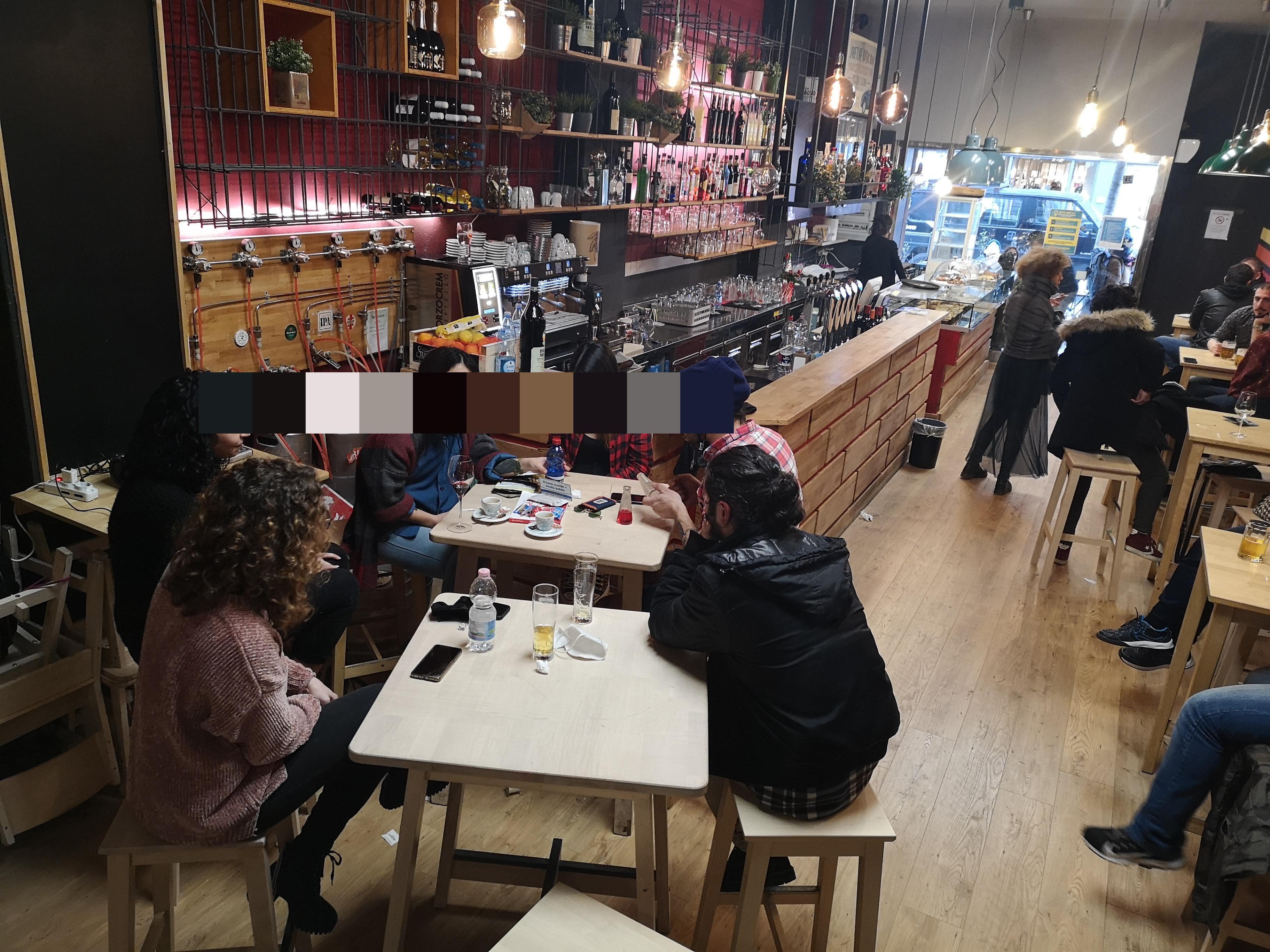 Covid, ecco l'ordinanza per la Sardegna zona bianca: coprifuoco alle 23.30, ristoranti aperti la sera