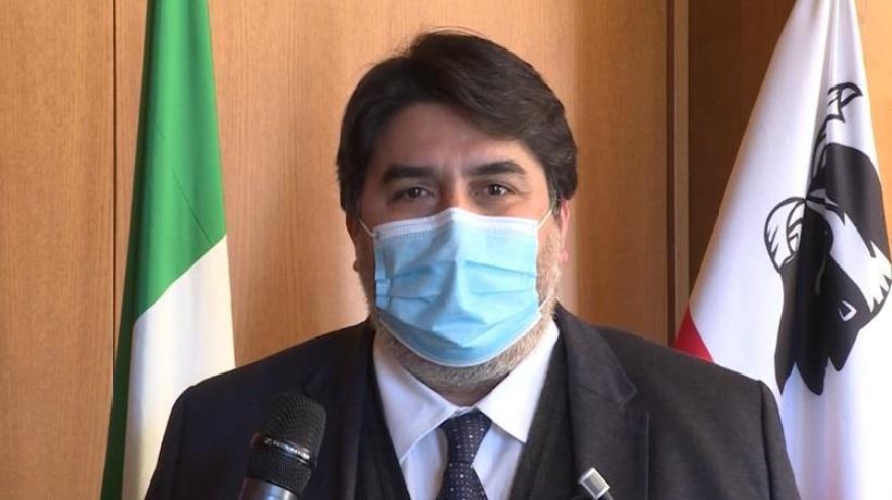 Ordine e sindacato giornalisti: "Solinas, basta con le interviste autoprodotte"