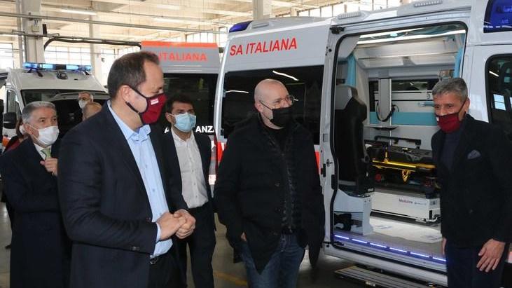 l presidente Stefano Bonaccini con Giovanni Tarabelloni e Luca Quintavalli