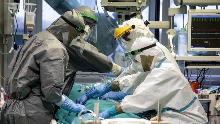 Covid, nuova impennata di contagiati e tre decessi a Prato