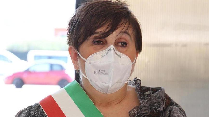 Diretta Facebook col primo cittadino per scoprire i virus