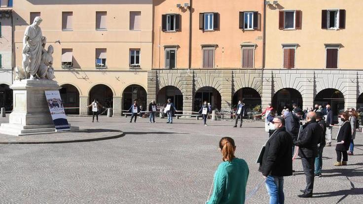 Un girotondo di imprese in crisi Dieci richieste alla Prefettura