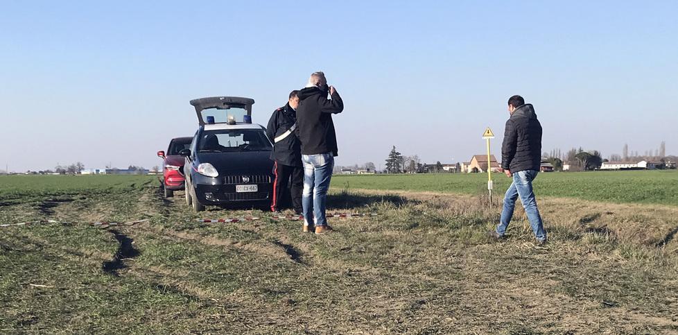 Tracce di sangue vicino all’impianto a Rero. Spunta l’ipotesi del duplice omicidio 