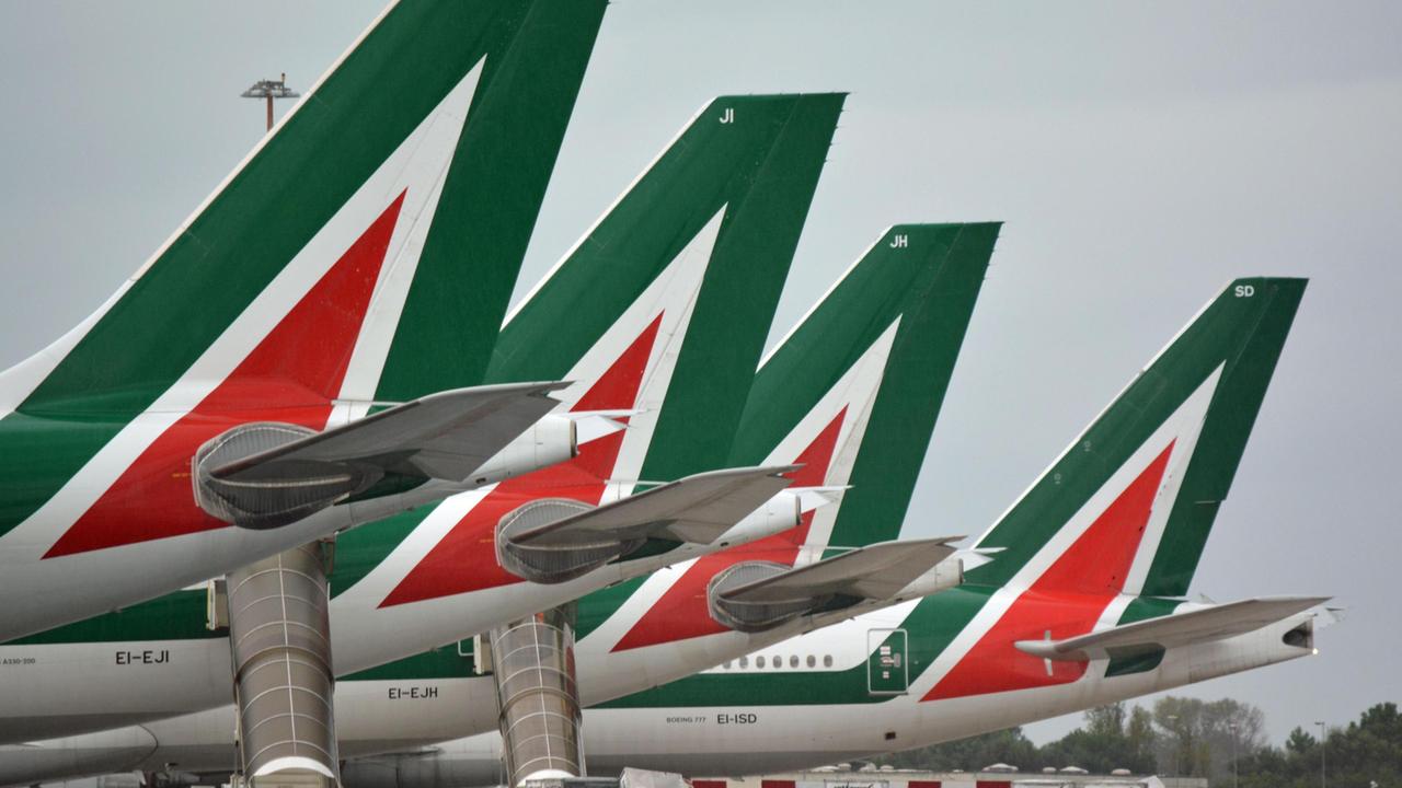 Continuità aerea, firmata la proroga con Alitalia fino al 28 ottobre 2021