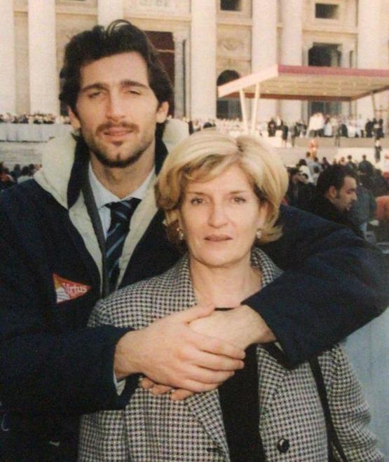 Addio a Rosanna Tomei la mamma dei Niccolai 