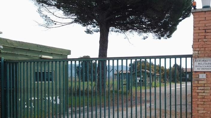 Casamenti: «Nessun cimitero nell’area dell’ex Aeronautica»