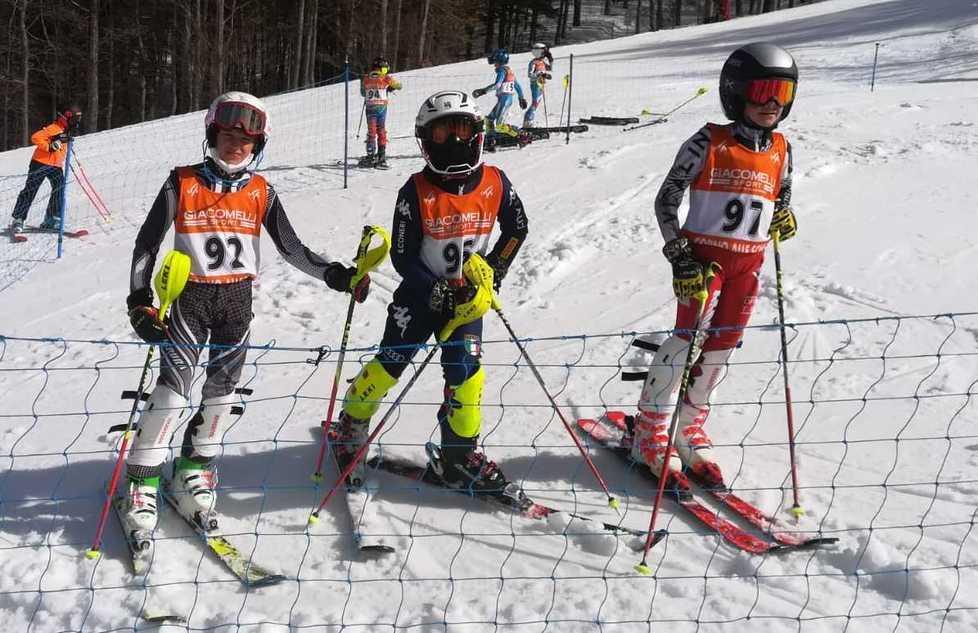 Trofeo Bper, triplette per i fratelli Turchi 
