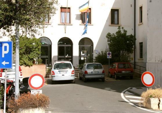 Il Comune di Rosignano cerca personale, assunzioni per sette istruttori: i tre bandi  