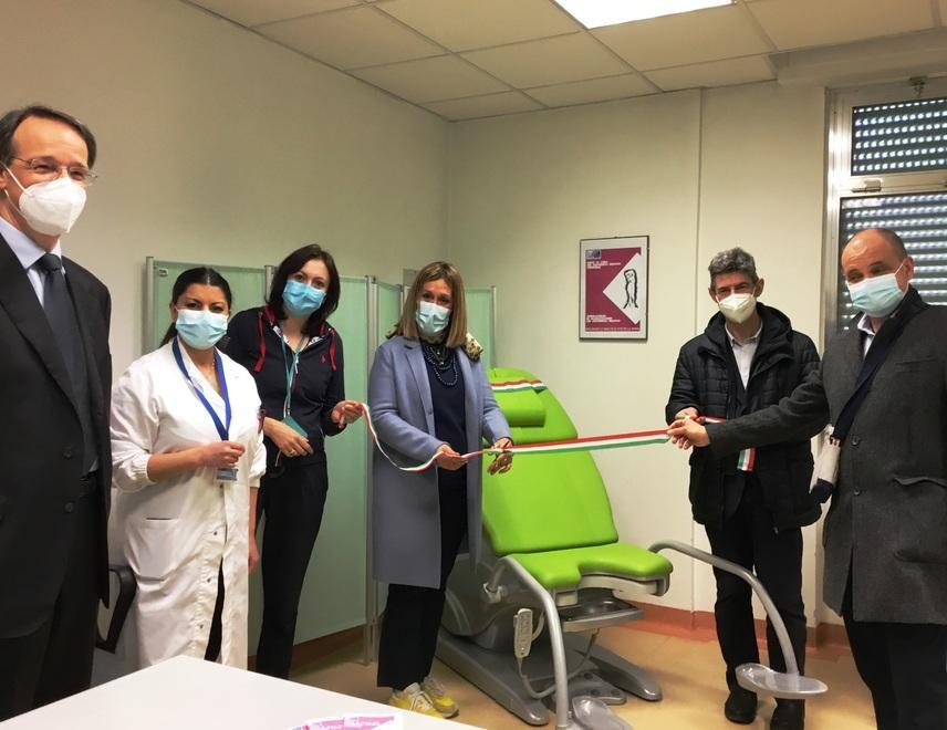 Una poltrona ginecologica per l’ex ospedale Civico 