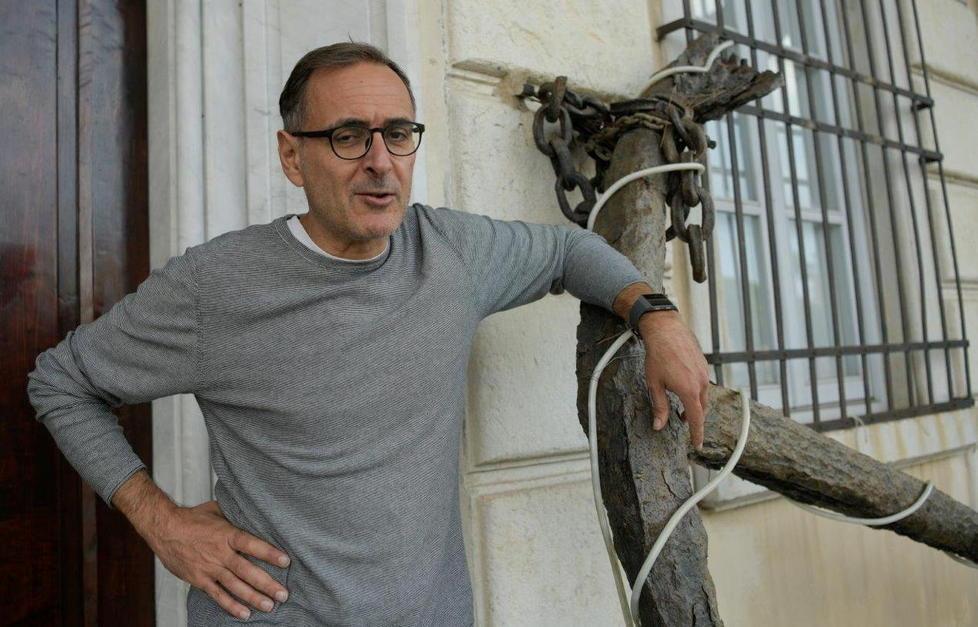 Giampaolo Simi e la “nuova vita” di Rosa elettrica: «Dopo 14 anni è una storia ancora fresca» 