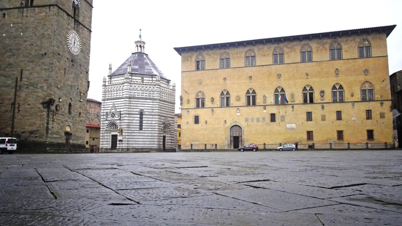 Piazza Duomo a Pistoia