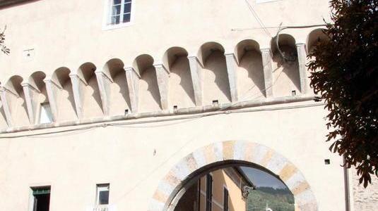 Piazza Carducci, cambia la viabilità