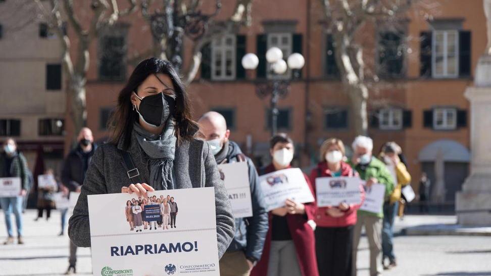 Appello ai politici «Ora datevi da fare per salvare le aziende»