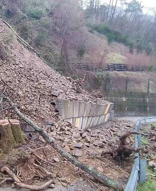 Il maltempo devasta Camaiore Diciassette frane in due mesi 