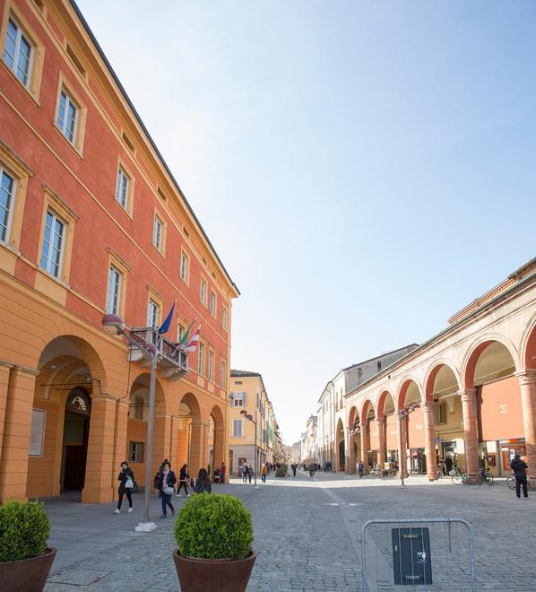 Crisi, maxi manovra da 665mila euro per fornire aiuti a imprese e famiglie 