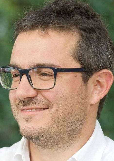 Si lavora alla rassegna di teatro nelle corti