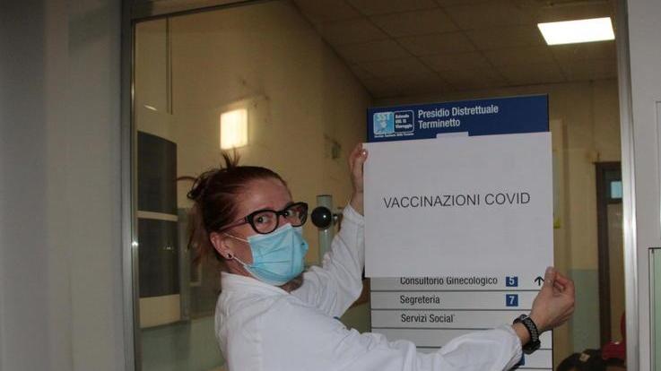 Chi si vaccina, dove e quando: la Asl risponde ai cittadini