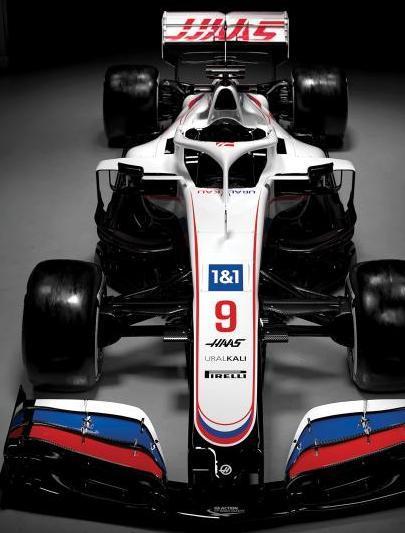 Ecco la Uralkalli Haas del ‘deb’ Mick Schumacher