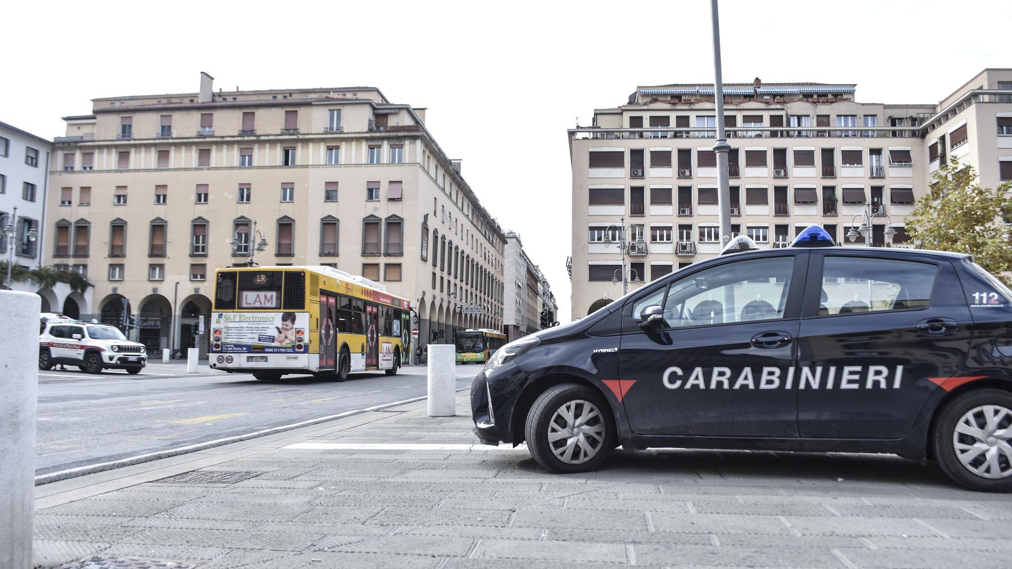 Carabinieri a Livorno (foto d'archivio)
