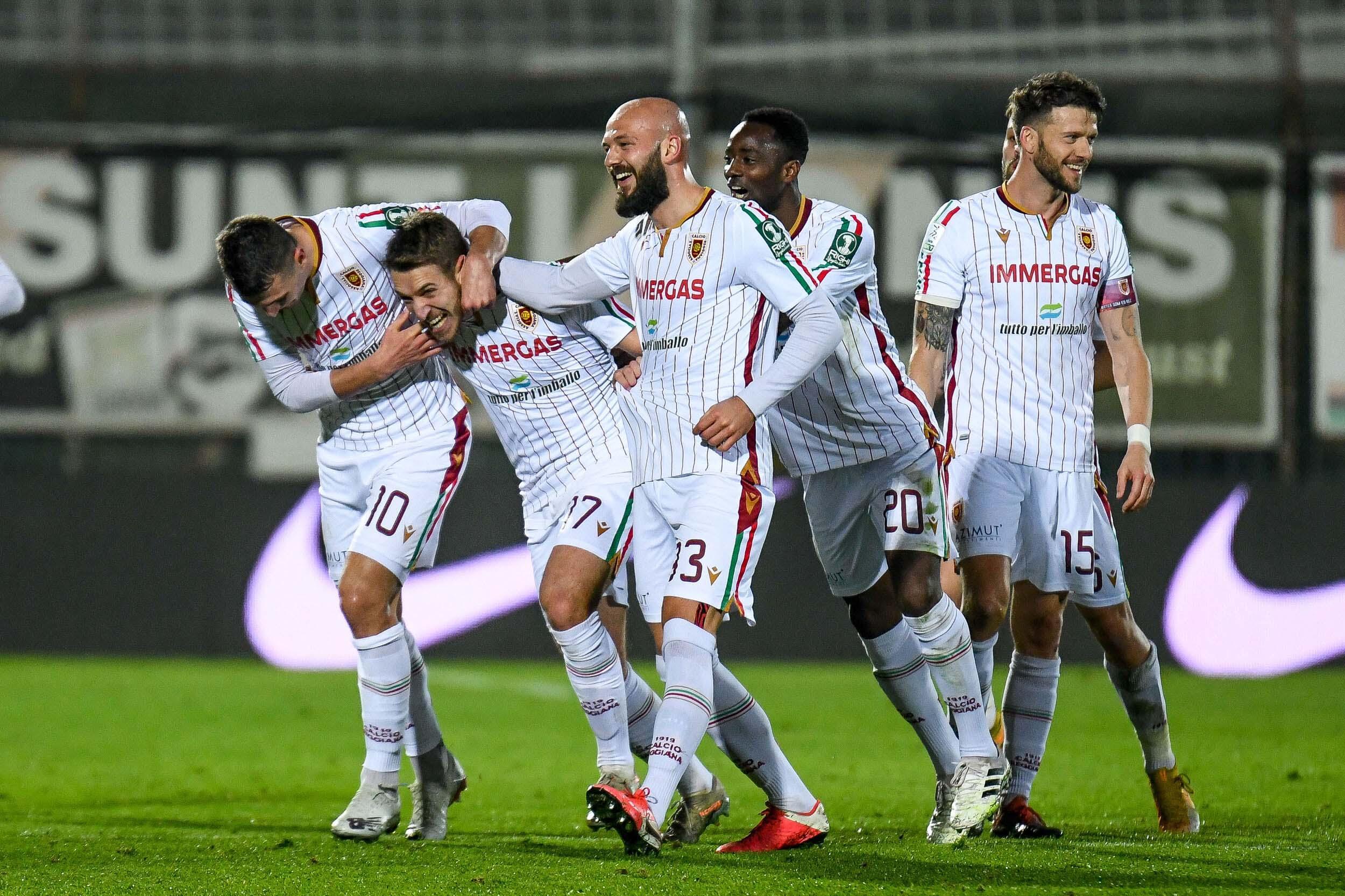 Le rivali frenano e la Reggiana cerca il rilancio con il Lecce