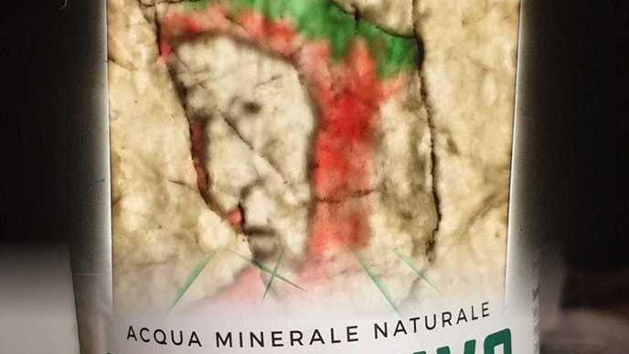 Massa, Dante si disseta sulle etichette della Fonteviva