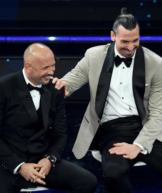 Il lato nascosto di Ibra Fa il duro ma si commuove con l’amico Mihajilovic 