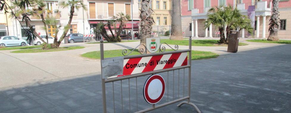 Piazza Shelley, primo fine settimana con transenne
