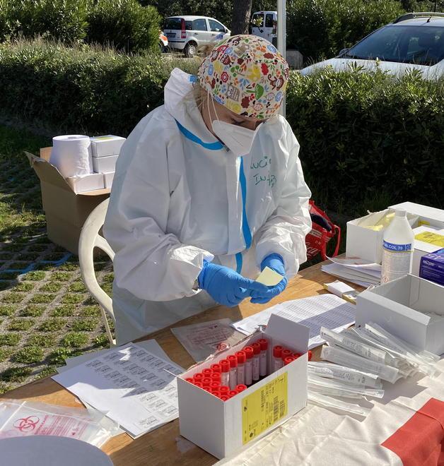 L’Asl dà i primi risultati positivo lo 0,4% dei tamponi