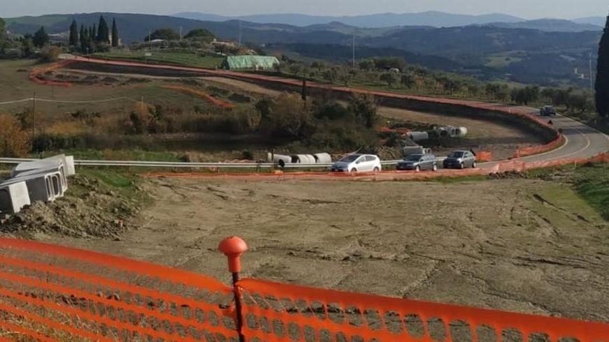 Strada 68, Moschi: «Il cantiere c’è ma non gli operai»