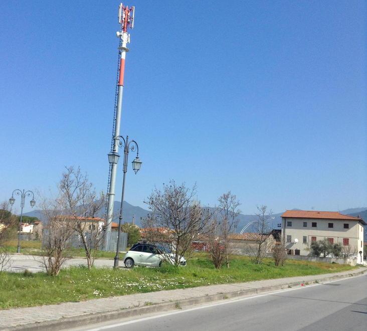 «Sfrattate l’antenna al più presto» il Comitato di San Giorgio protesta 
