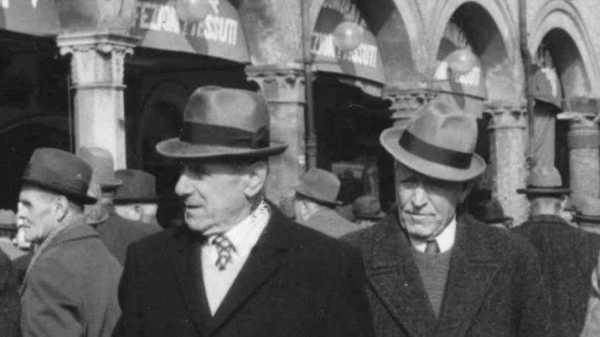 Ritornano le fotografie e le storie del passato